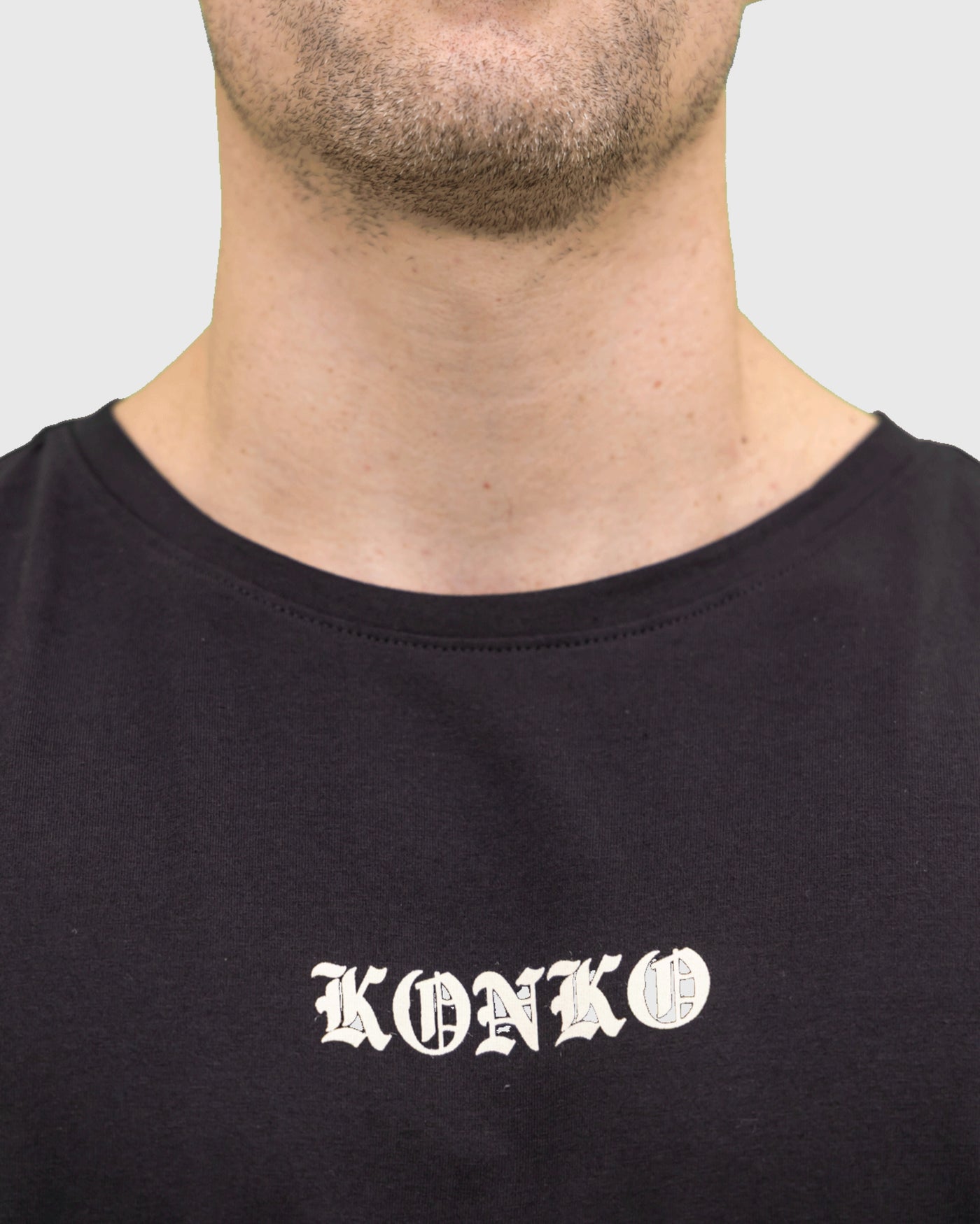 Sudadera Tank Gargola Negra konko