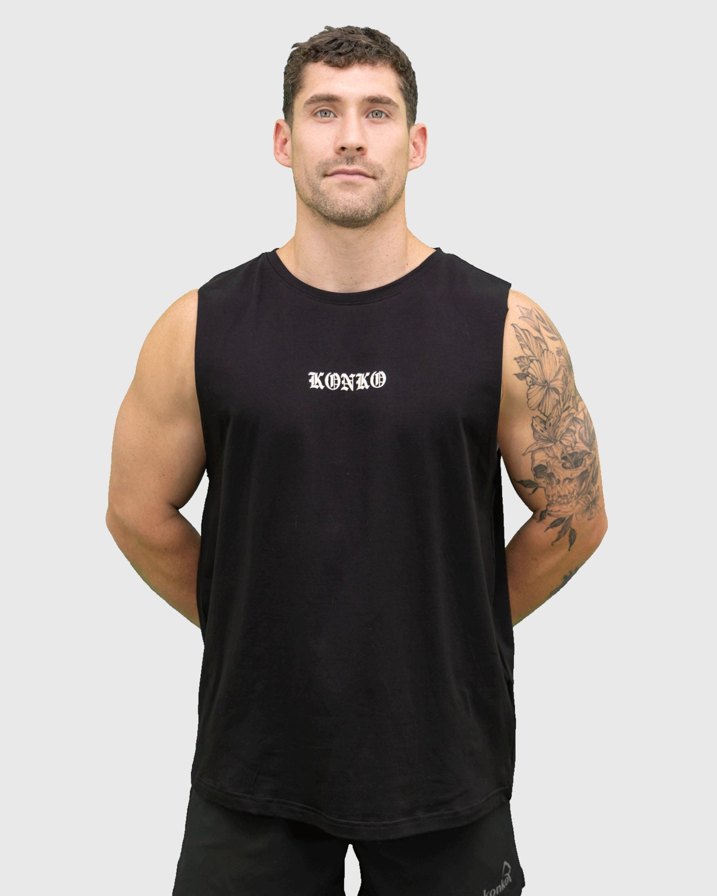 Sudadera Tank Gargola Negra konko